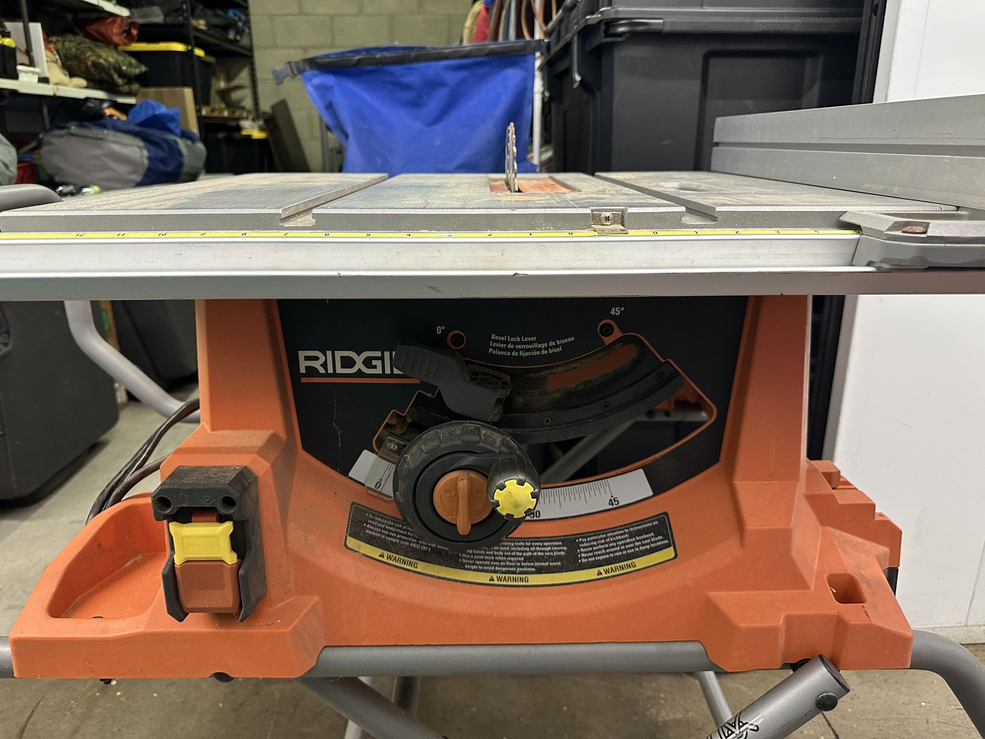 Table Saw And Sliding Miter Saw