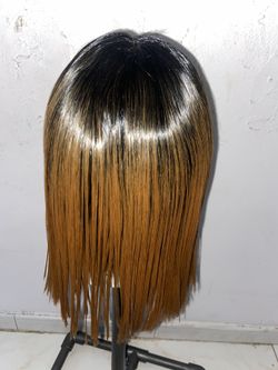 Ombré bob wig