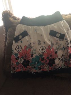 Cute floral girls skirt size 7