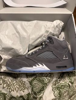 Jordan’s 5 cool greys