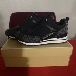 Michael Kors Wilma Trainers