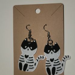 Skeleton Cat Earrings 