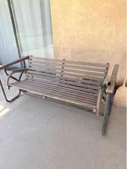 Porch swing