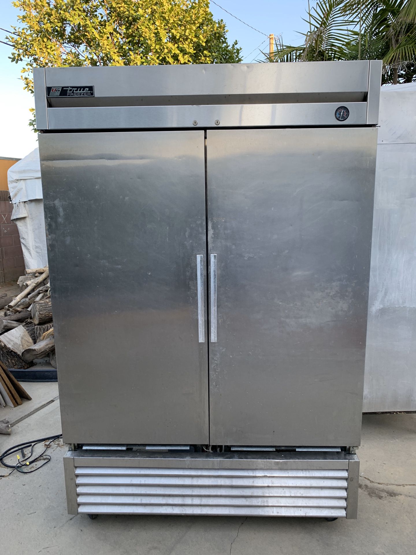 Commercial refrigerator and freezer. Needs repair