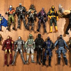 Bundle of loose action figures