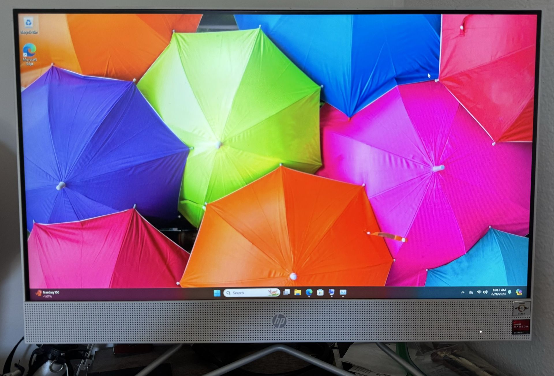 HP 24-dd0010 23.8" Full HD All-In-One Desktop Computer