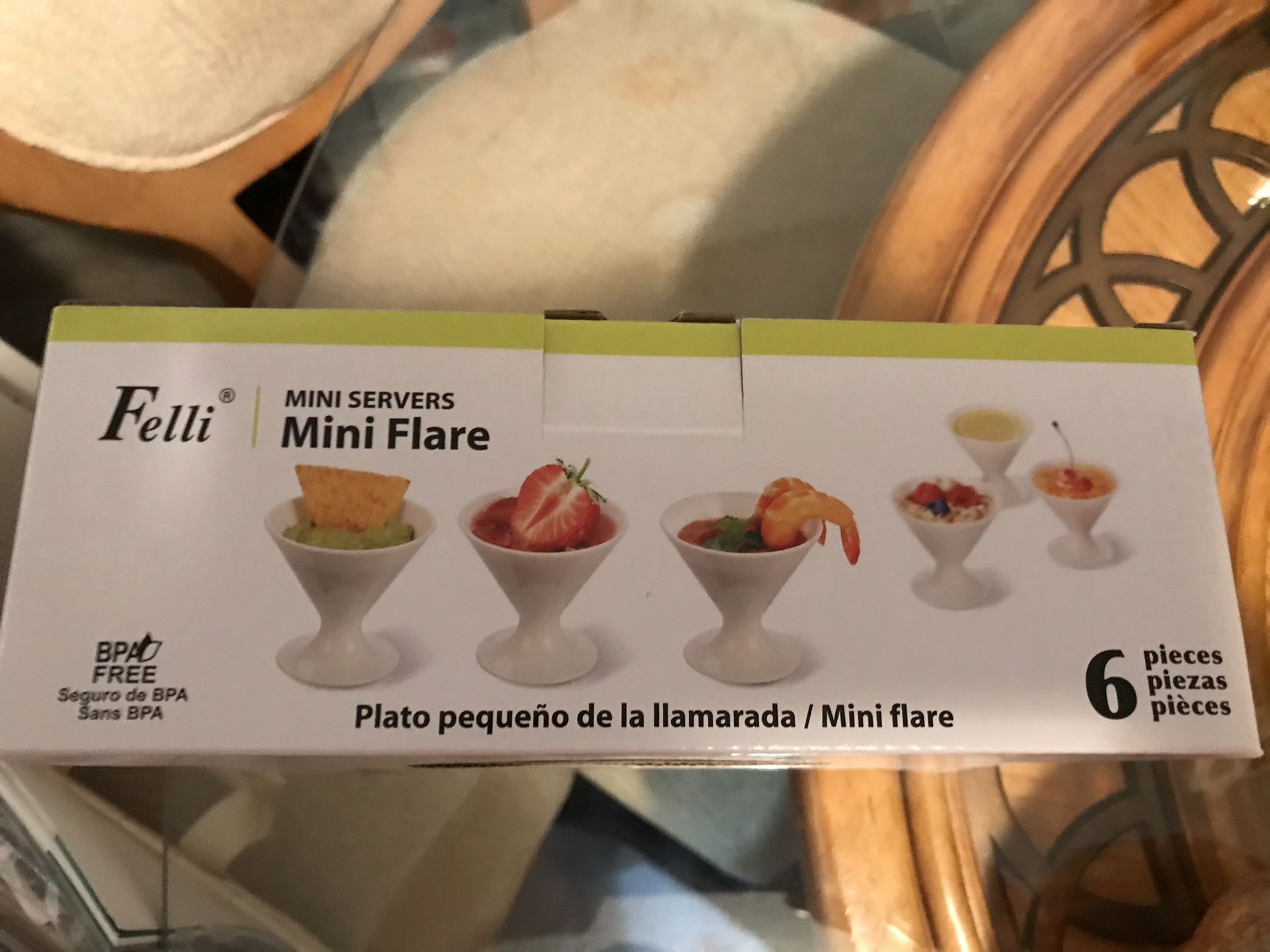 MINI APPETIZER CUPS. Each Box Contains 6 Cups.