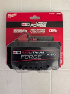 Milwaukee M18 18V 🎈FIRM🎈Lithium-Ion REDLITHIUM FORGE XC 8.0 Ah Battery Pack
