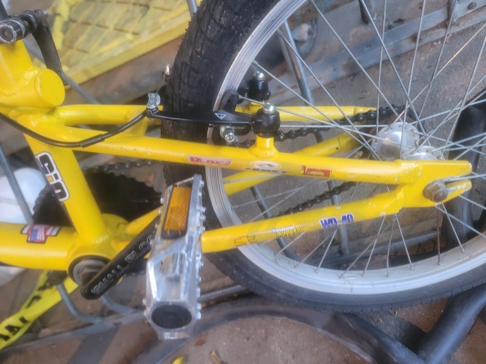 GT POWER SERIES 20 IN BMX with Power lite Power Bend Bars Aluminum