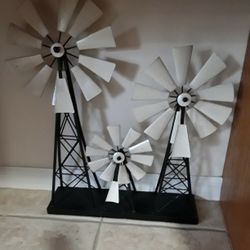 Outdoor/indoor Iron Wind Decor In Weeki Wachee Spring Hill