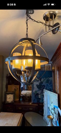 Pendant light