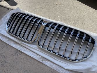G11/G12 7 Series LCI Front Grille OEM