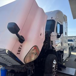 Freightliner Cascadia 2016 