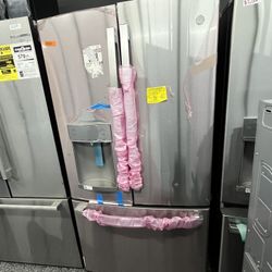 GE French door Stainless Steel Refrigerator 28 Cubic Feet New Open Box 