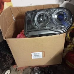 Chrysler 300 S Aftermarket Headlights