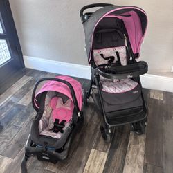 PRACTICALLY NEW DISNEY MINNIE MOUSE TRAVEL SYSTEM 