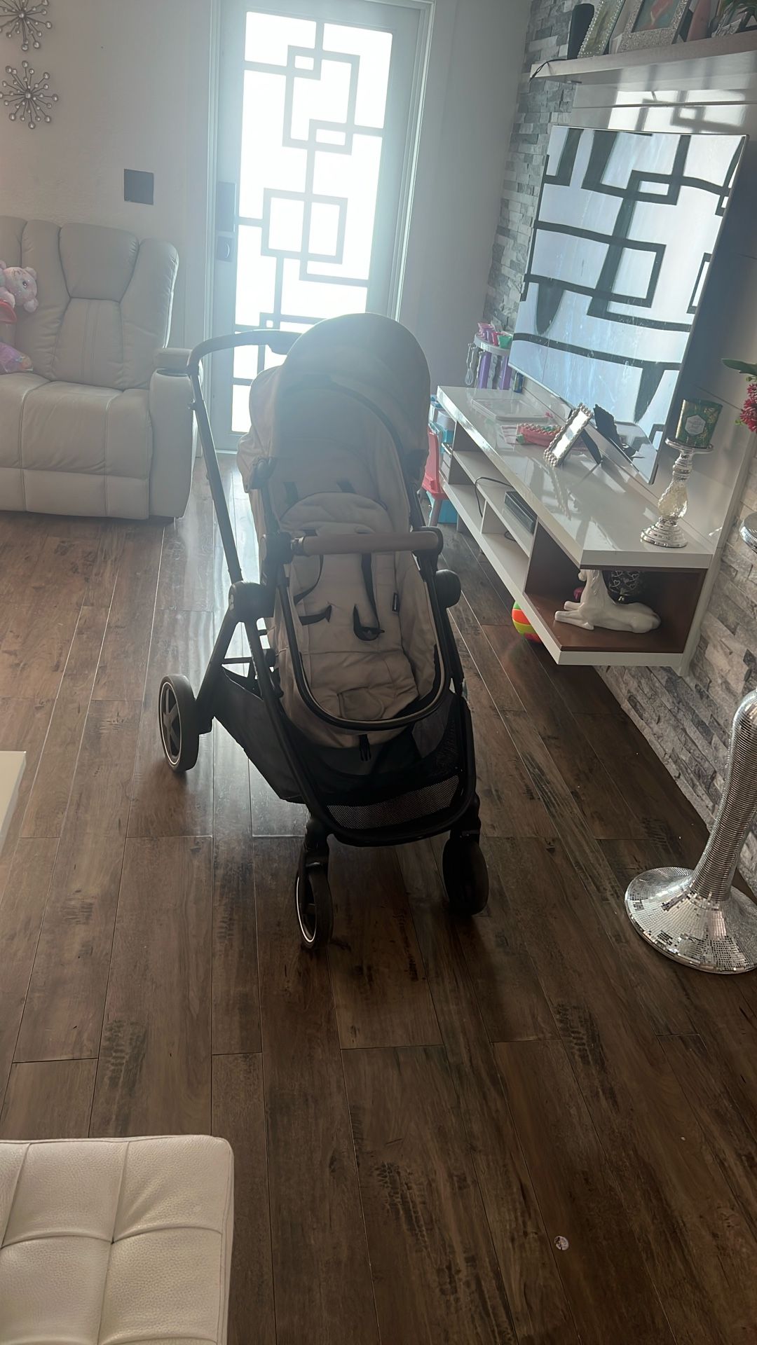 Maxi Cosi stroller !!!! )