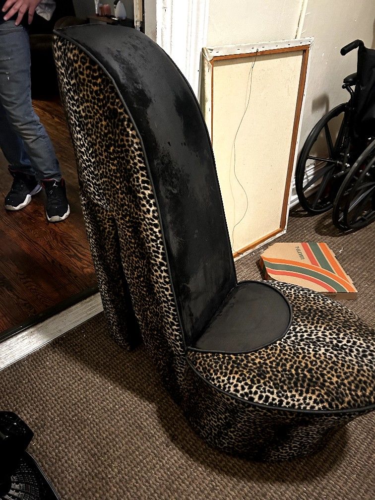 Vintage High Heel Leppard Chair