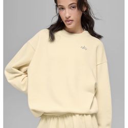 Alo Crewneck Sweater 