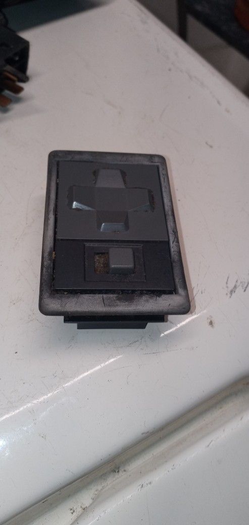 Third Gen Power Mirror Switch