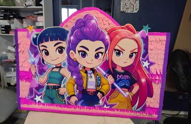 K-pop demon hunters PIÑATAS