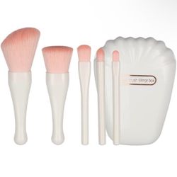 Portable Travel Makeup Brush Set