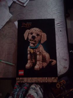 Lego botanicals and puppy
