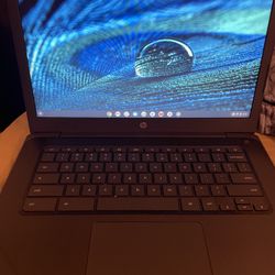 2020 HP Chrome Book Touchscreen With Camera