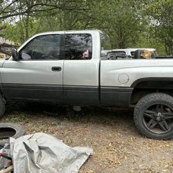  Dodge Ram Pick Up Non 4x4 1998