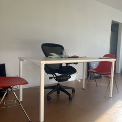 Herman Miller OE1 Table