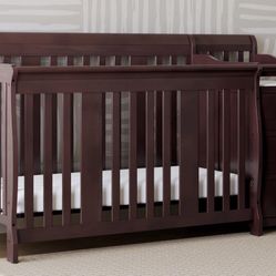 Crib With Attached Changing Table And Drawers