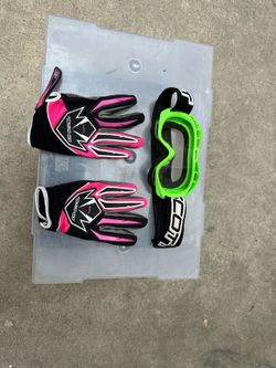 Motorcycle goggles for kid and womans gloves $10 for both