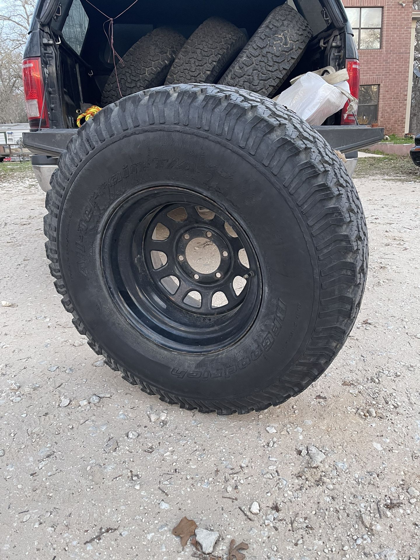 Off Road Wheels And Tires 6 Lug Toyota Chevy for Sale in San Antonio