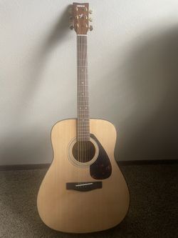 Yamaha Acoustic Guitar and Stand
