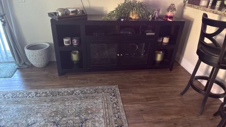 Entertainment stand