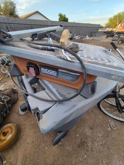 Tile cutter