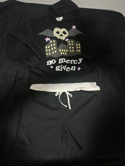 Size medium top and bottom
