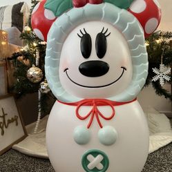 2021 Mickey and Minnie Mouse Disney Blow Mold Snowman Lighted Christmas