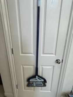 Brand New XL 15” Casabella Power Core Broom & Dustpan Set