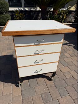 Utility cart
