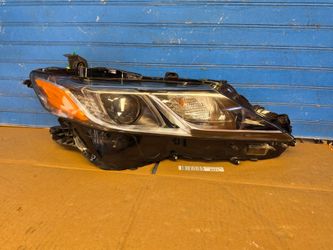 Camry 2018 2019 2020 2021 2022 Headlight