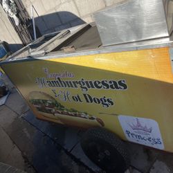 Hot Dogs Car 