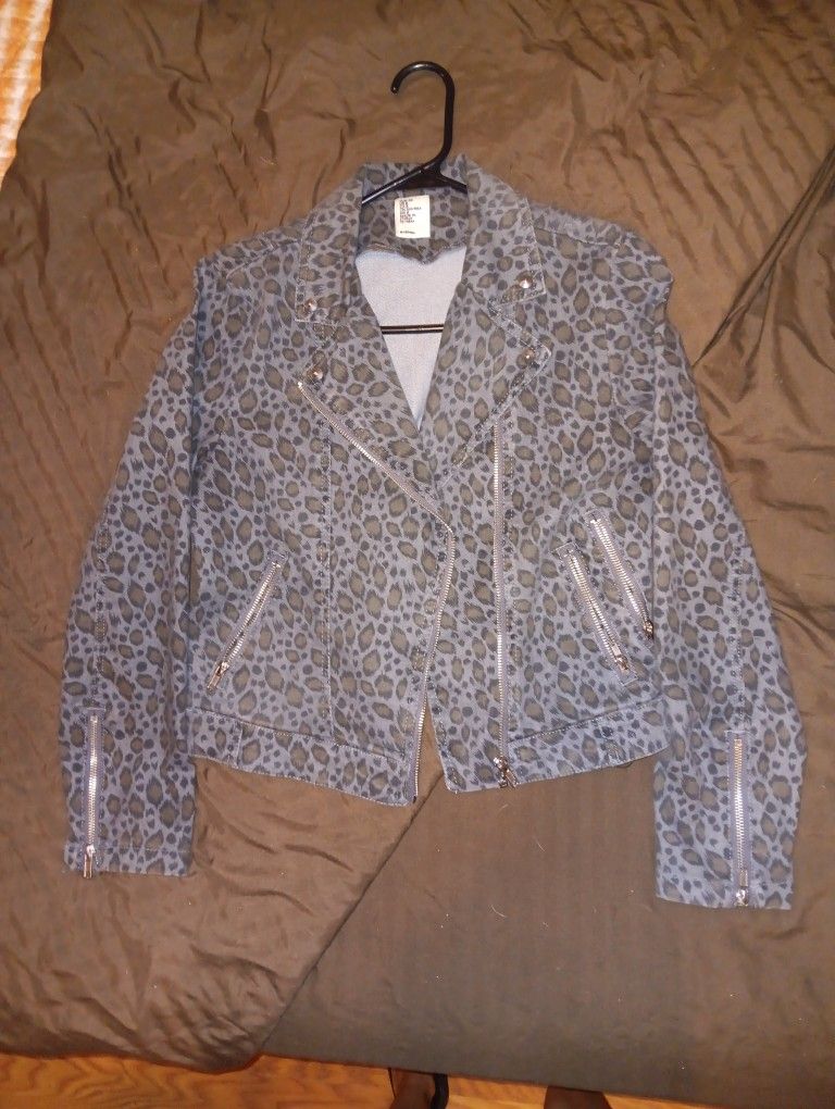 Leopard Cropped Jean Jacket