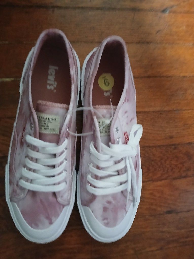Sz 9 CANVAS Levi's