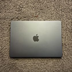 Apple 2024 MacBook Pro 