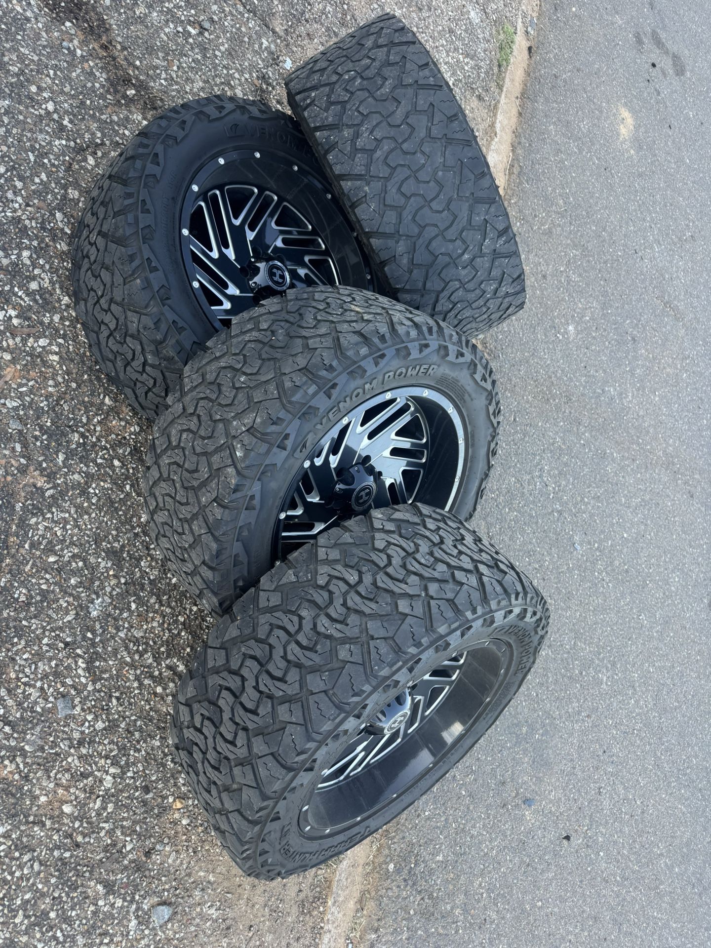 Rims Came Off A 2022 Dodge ram