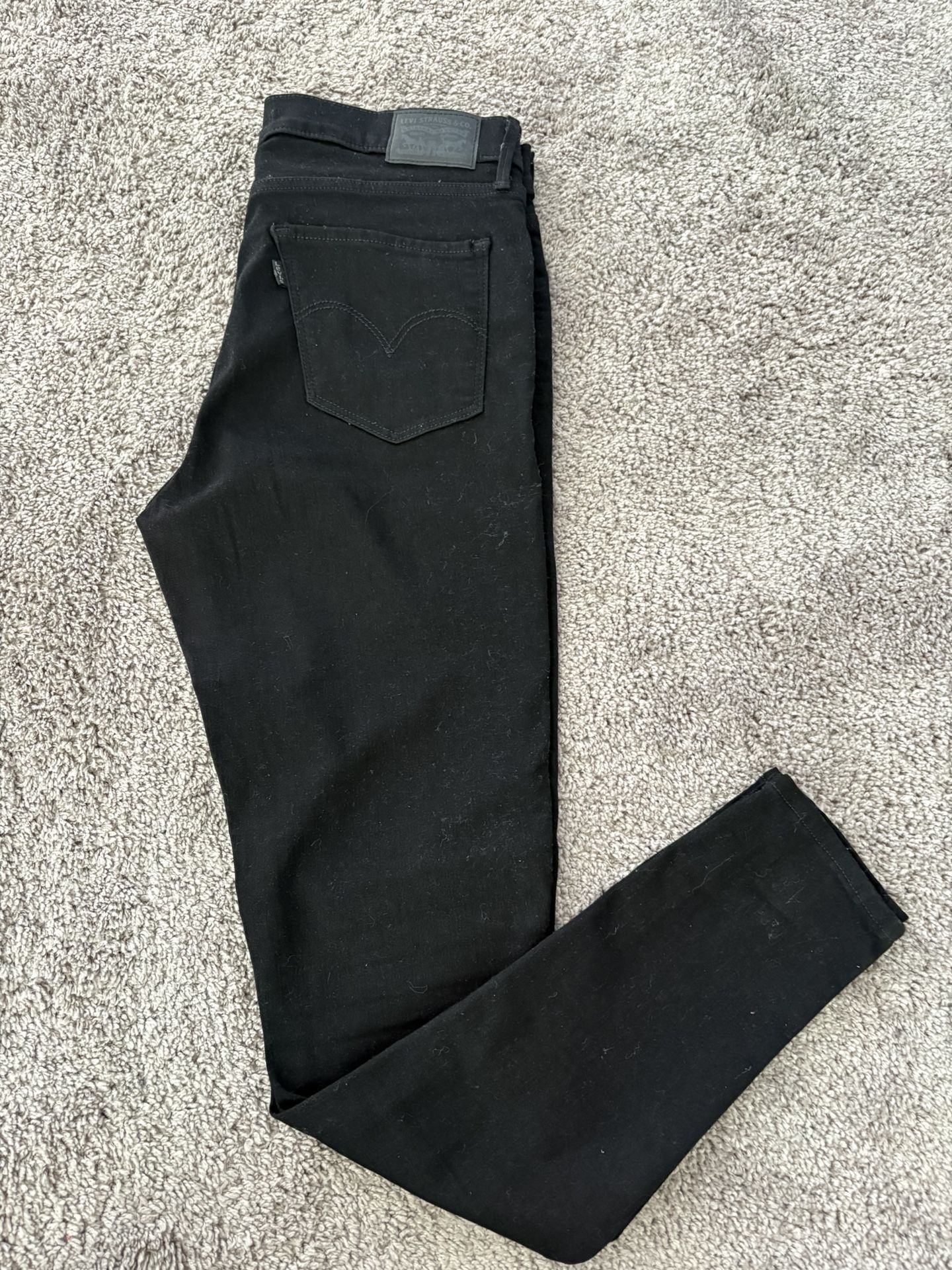 Women’s Levi Jeans