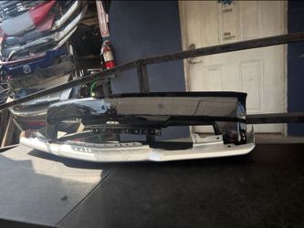 2022-2025 Chevrolet silverado 1500 ZR2 FRONT BUMPER OEM