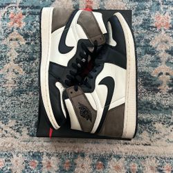 Air Jordan 1 Retro High - Mocha Size 11 M