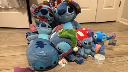 Stitch Plush Set